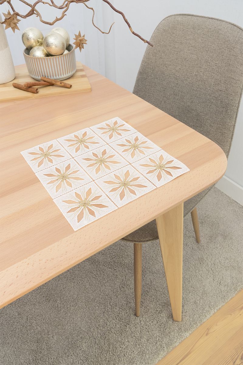 ArtikelbildSternentanz #1W Plauener Spitze® - Deckchen in Gold