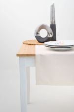 beige Vorschau Punktdesign #2M von Lysel - Damasttischläufer beige