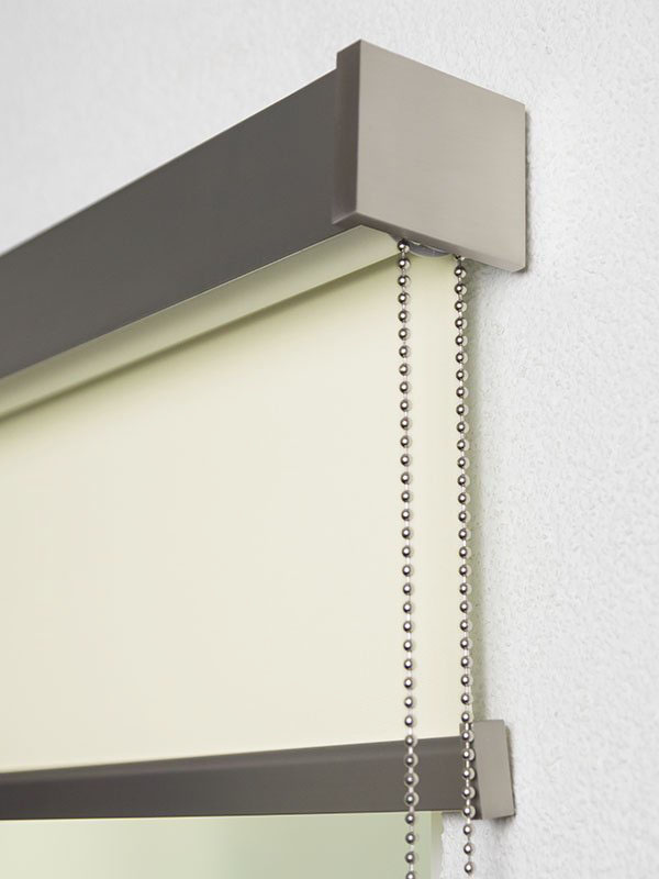 Detailansicht Rollo Sacramento VD 27-29ro w