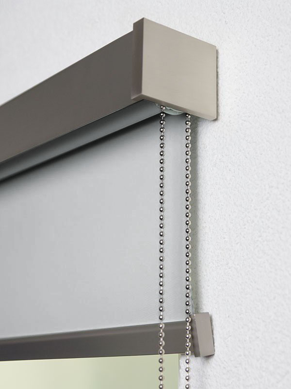 Detailansicht Rollo Sacramento VD 27-07ro w